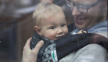 Fünf Tipps: Schlechtwetterprogramm mit Baby